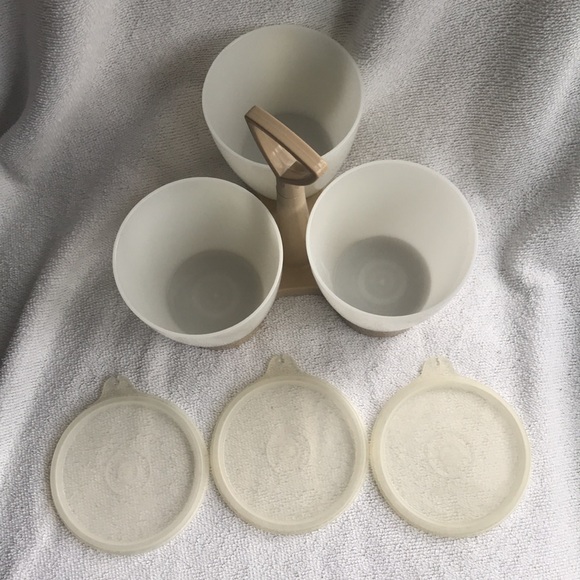 Vintage Tupperware Condiment Caddy Server Set 3 Bowls and Seals #757 - Picture 2 of 4